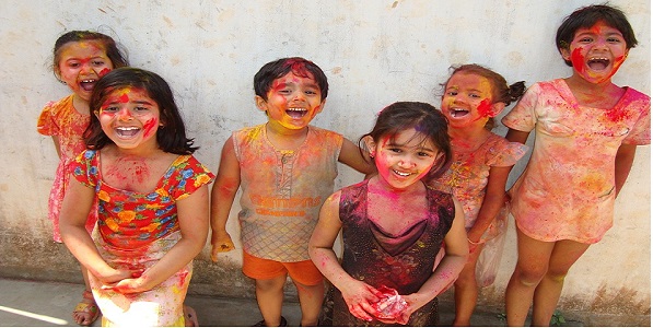 holi india children color culture tradition