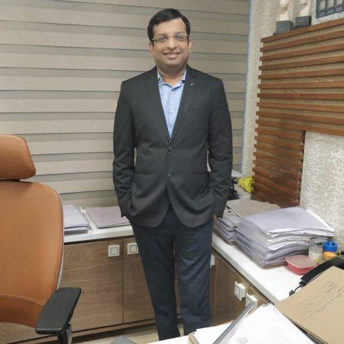 CA Manish Raj Dhandharia