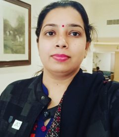 CA Ridhi khanna