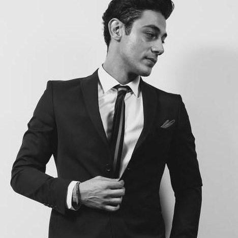 Nirav Singhaniya