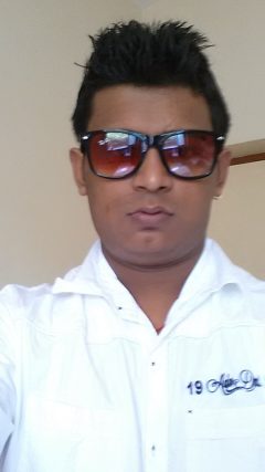 MANISH MAKKAR