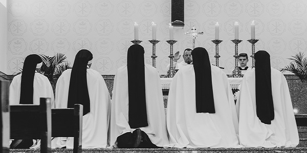 Article 25 not Gives any Immunity from Taxation to nuns & priests: Kerala HC