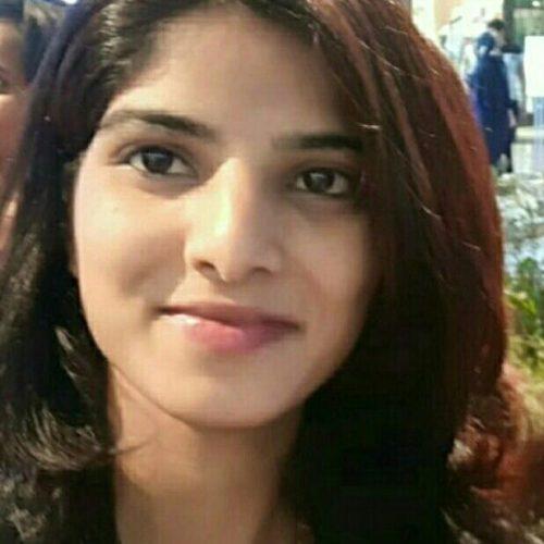 CS Prachi Jain