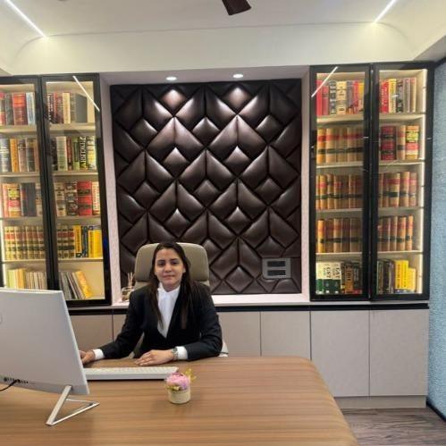 ADV AKRUTI GOYAL (CA)